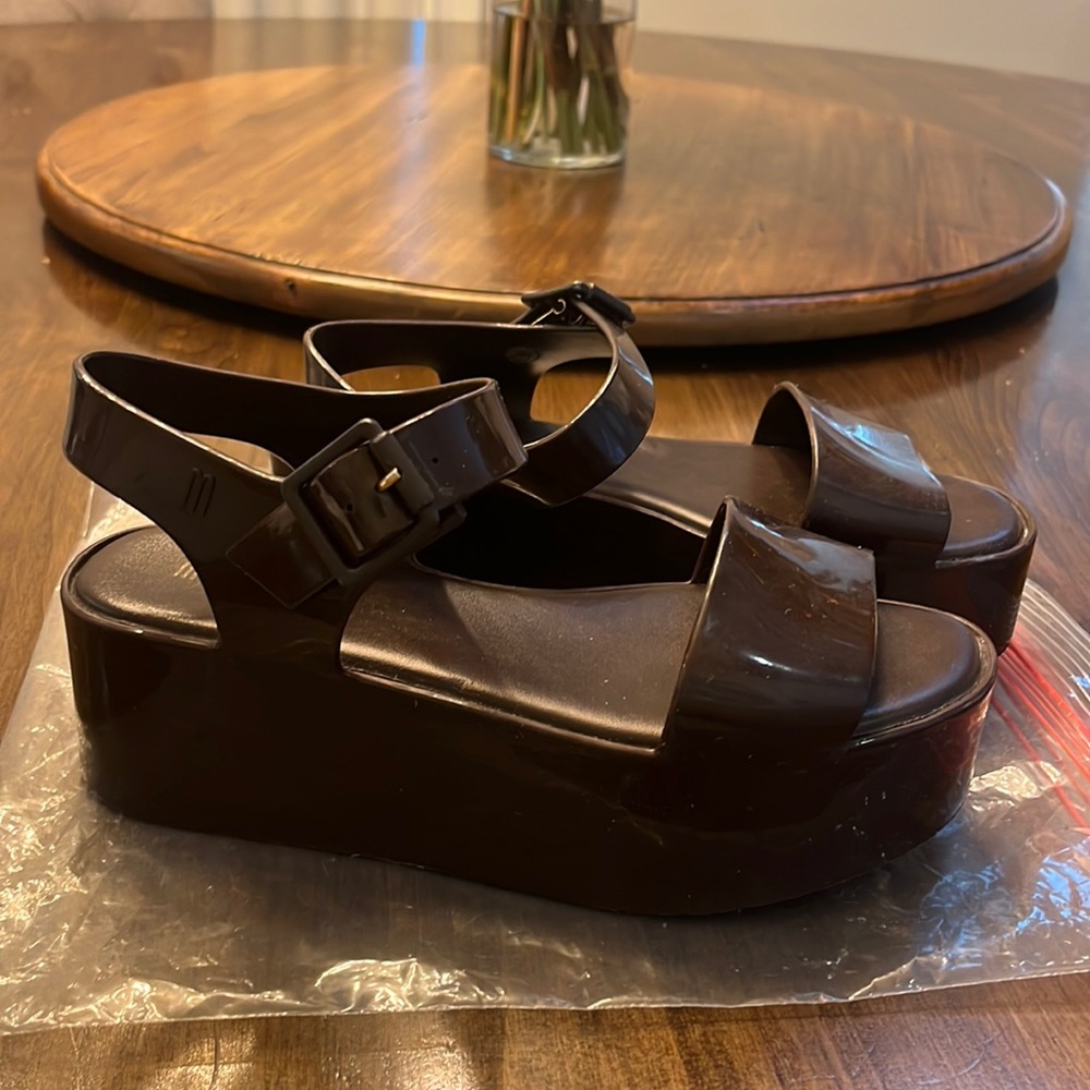 Melissa Mar Eggplant Purple Platform Wedge Sz 5